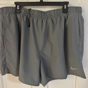 Nike Men's Dri-Fit Challenger Grey Shorts Lined 5 Inseam Size XXL NWT